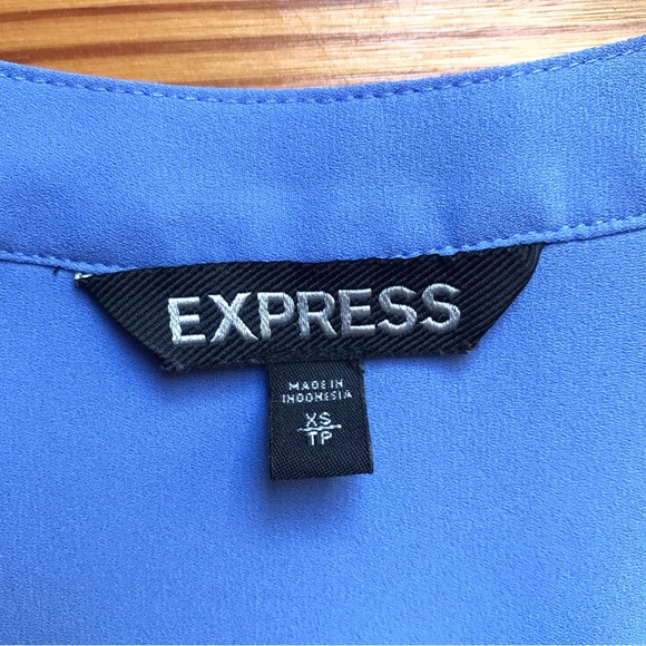 Express Periwinkle V-Neck Half Zip Blouse, GUC, XS - Picture 4 of 13